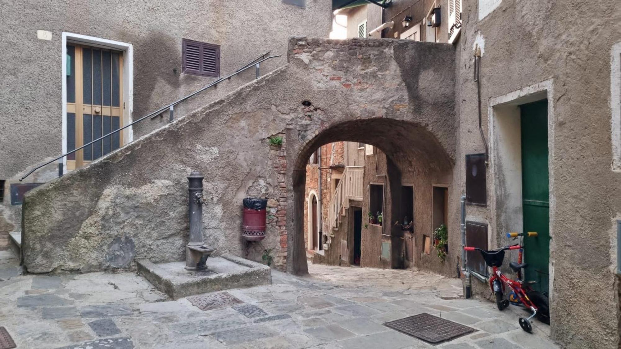 Casa Laura: Toscana Per Sempre! Villa Cinigiano Exterior foto